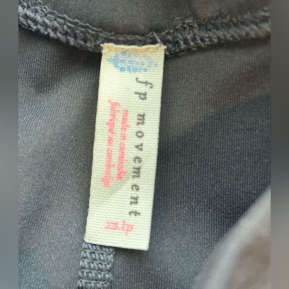 Free People Movement On Cloud Nine Legging in Black - Picture 7 of 8